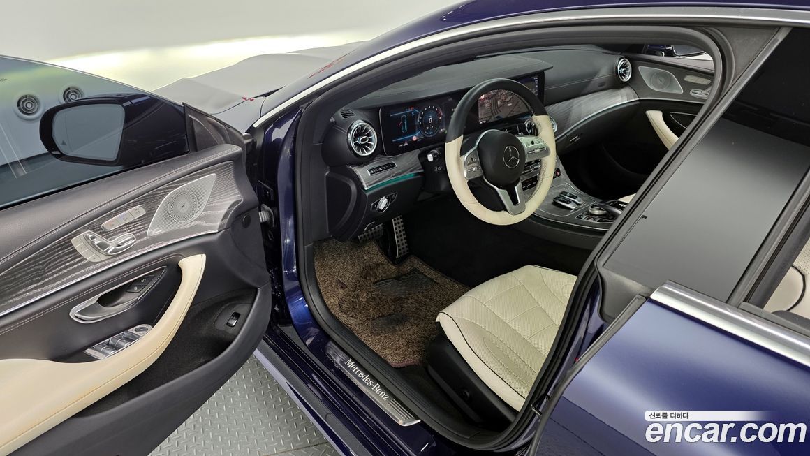 Mercedes-Benz CLS-Class 2020