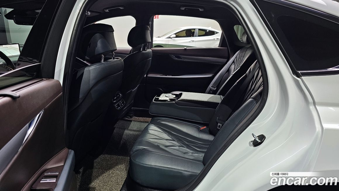 Genesis G80 2021