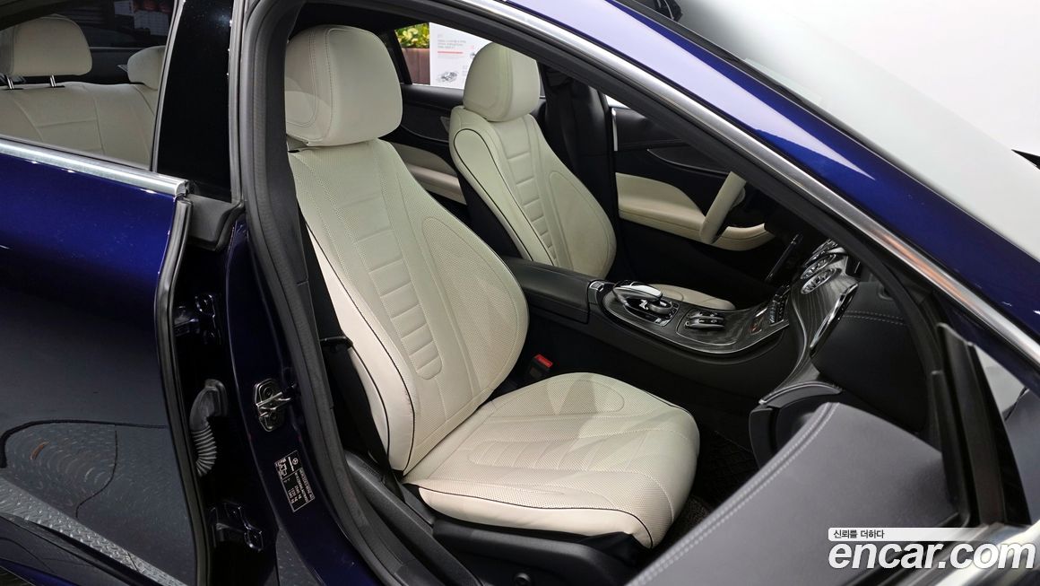 Mercedes-Benz CLS-Class 2020