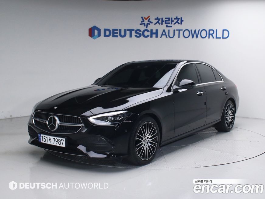 Mercedes-Benz C-Class 2024