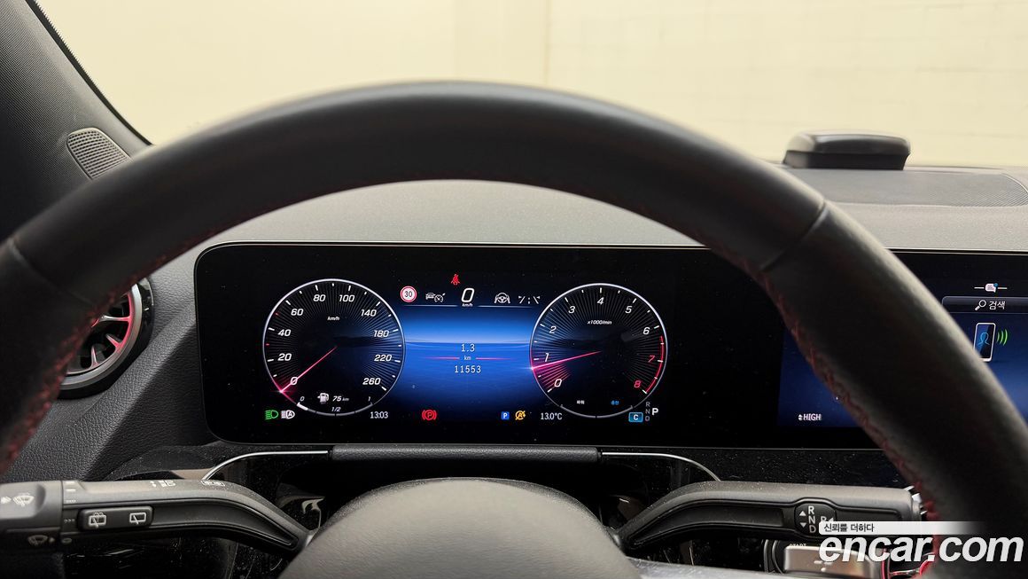 Mercedes-Benz GLA-Class 2025