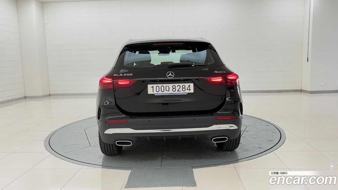 Mercedes-Benz GLA-Class 2025