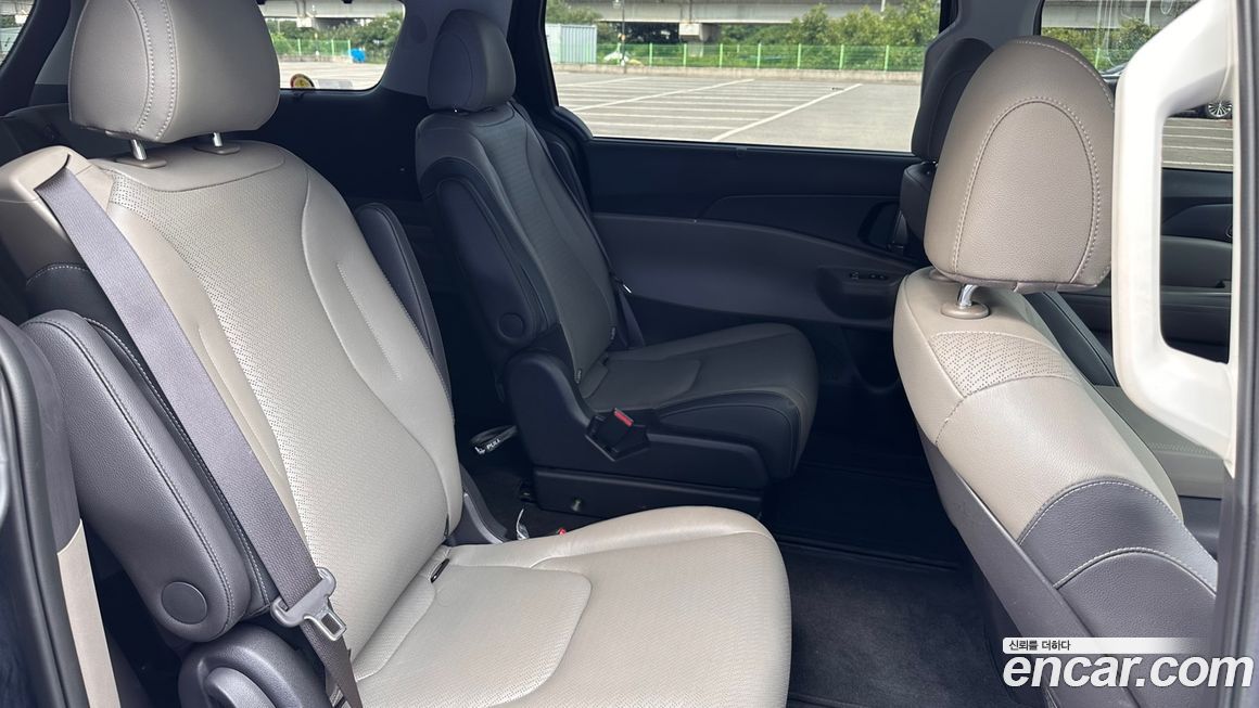 Kia Canival 2024