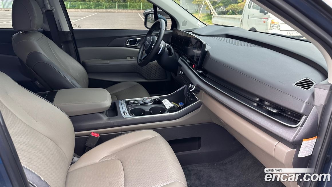 Kia Canival 2024