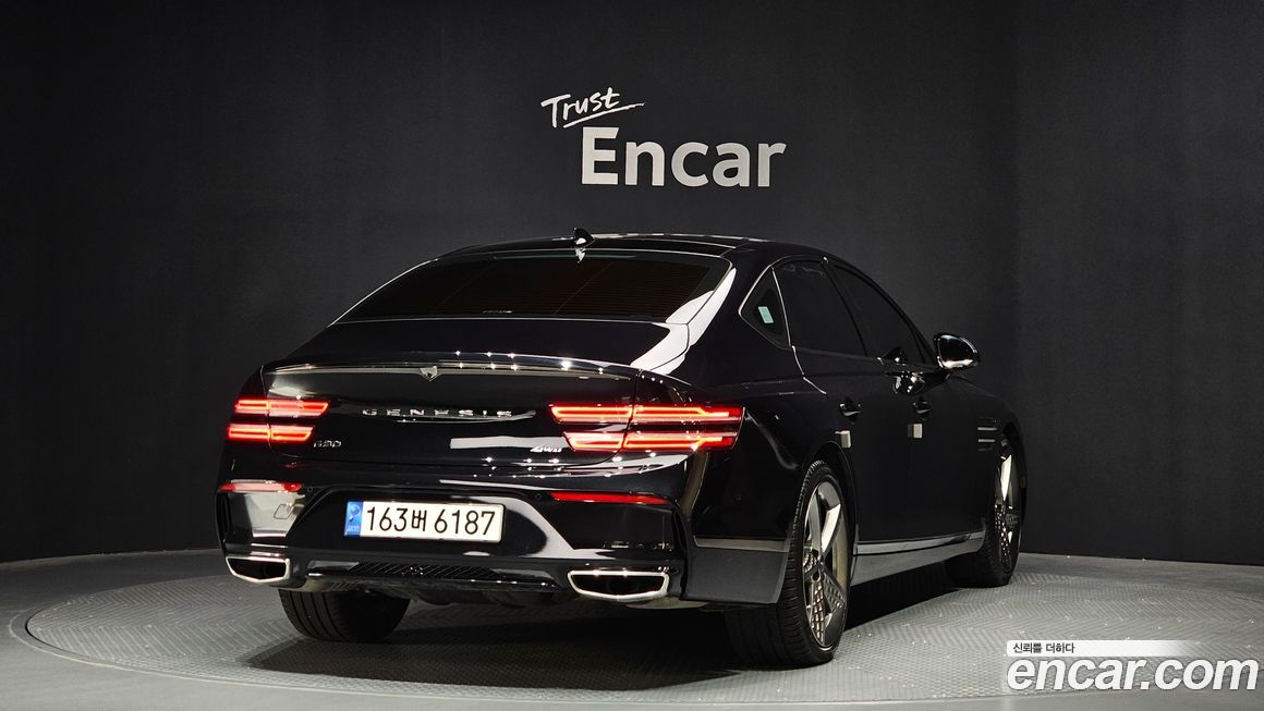 Genesis G80 2022