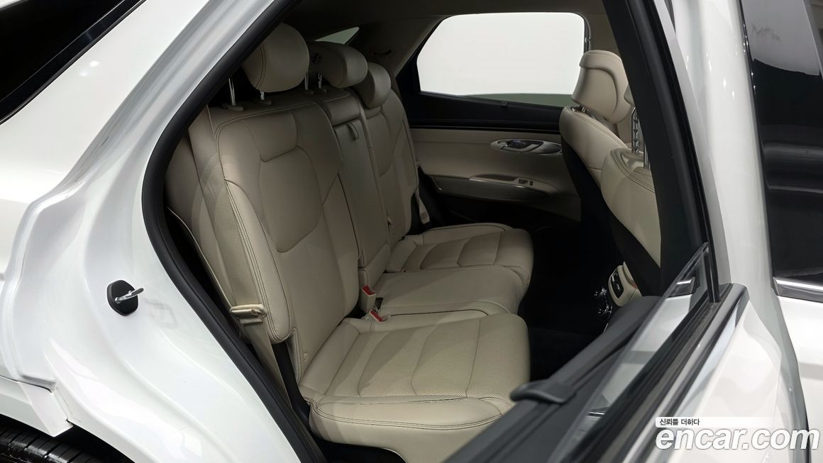 Genesis GV70 2024
