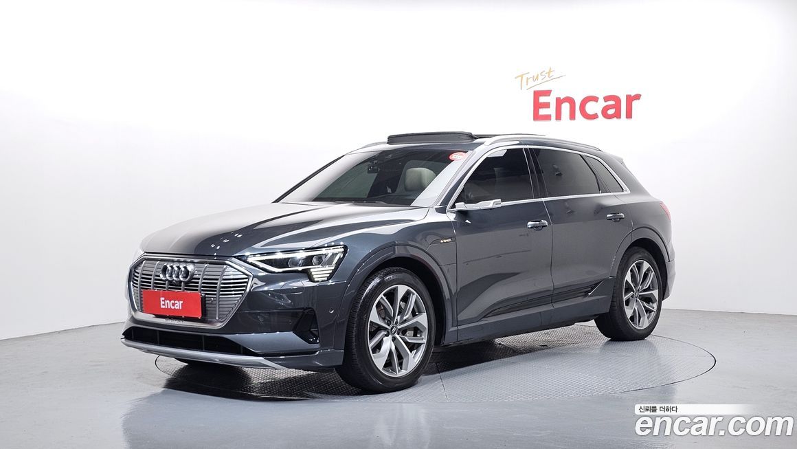 Audi e-tron 2020