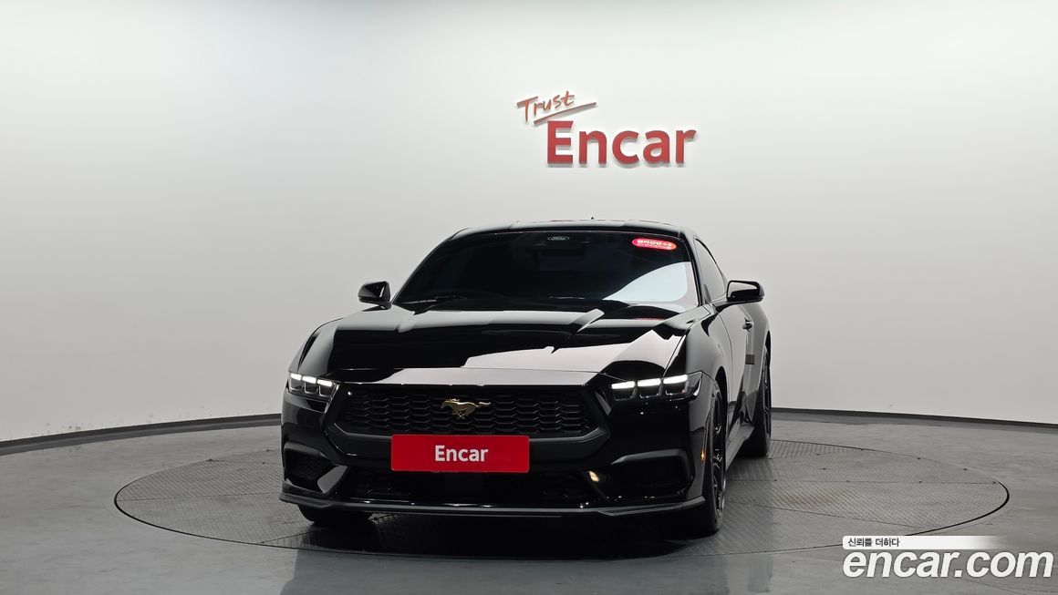Ford Mustang 2024