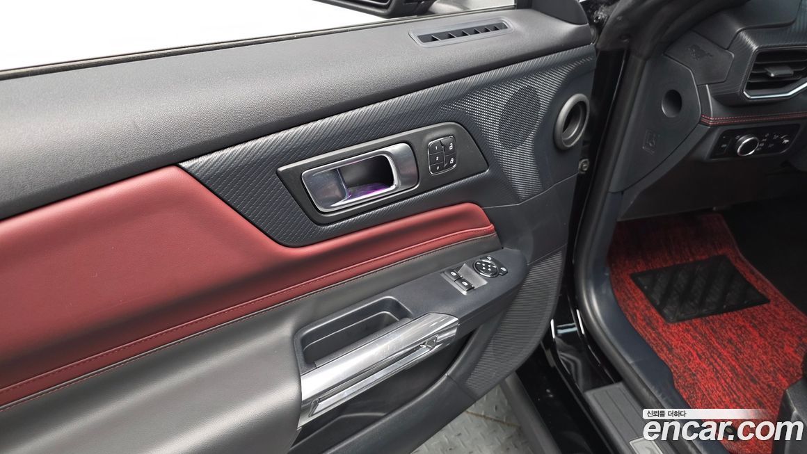 Ford Mustang 2024