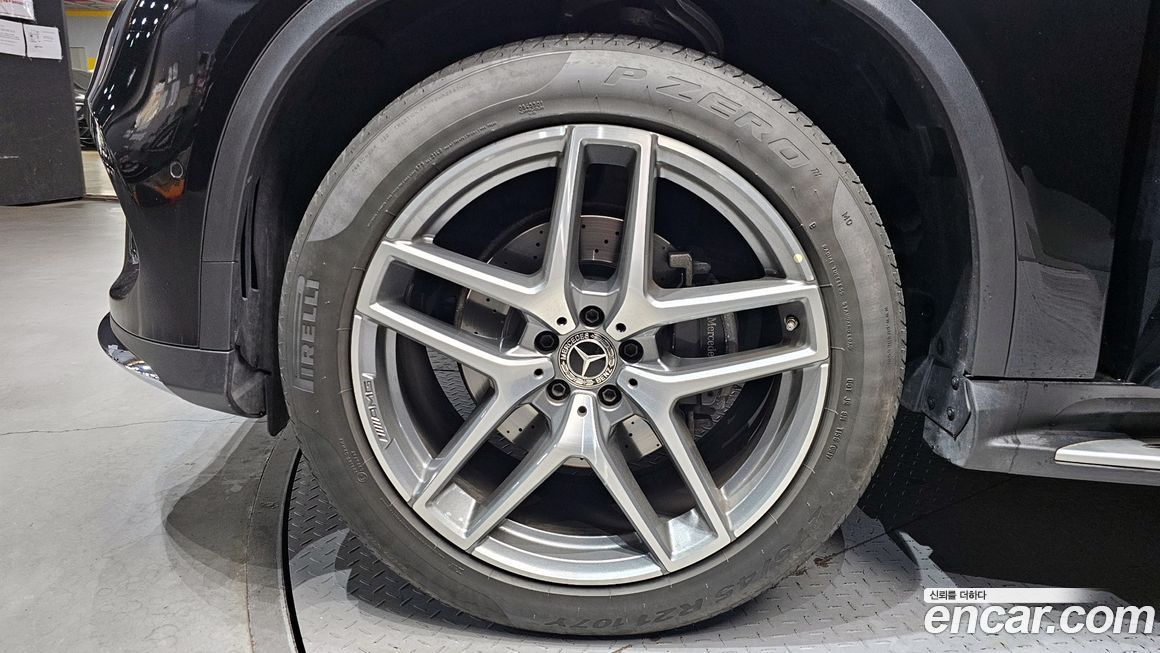 Mercedes-Benz GLE-Class 2017