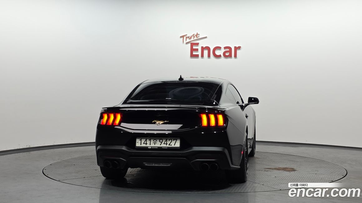 Ford Mustang 2024