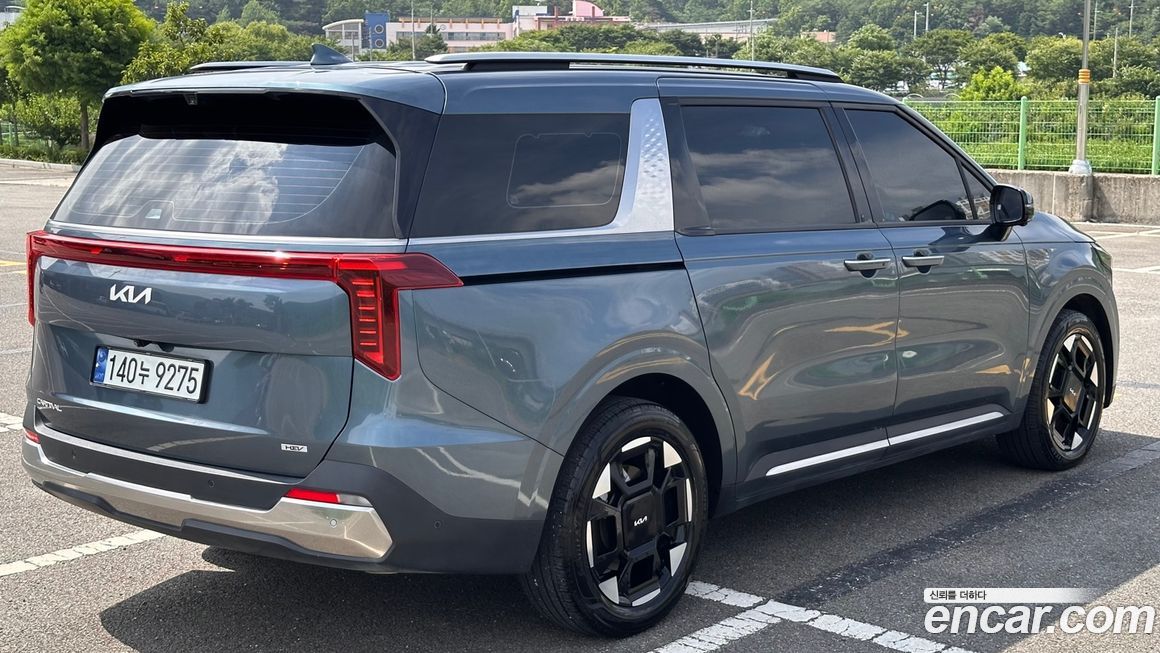 Kia Canival 2024
