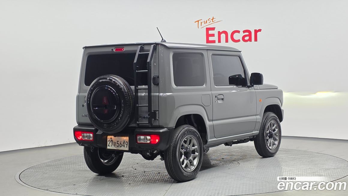 Suzuki Jimny 2025