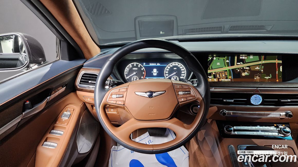 Genesis G90 2021
