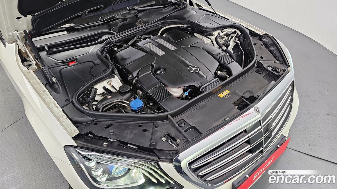 Mercedes-Benz S-Class 2019