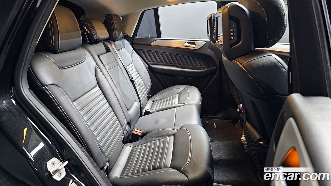 Mercedes-Benz GLE-Class 2017