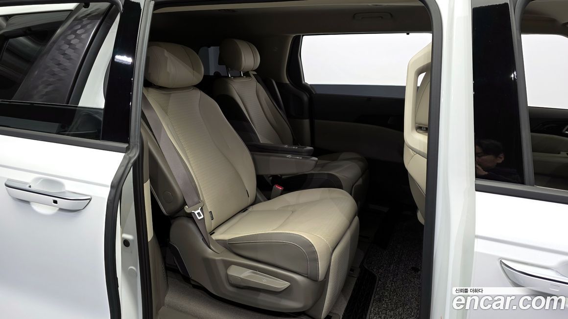 Kia Canival 2025