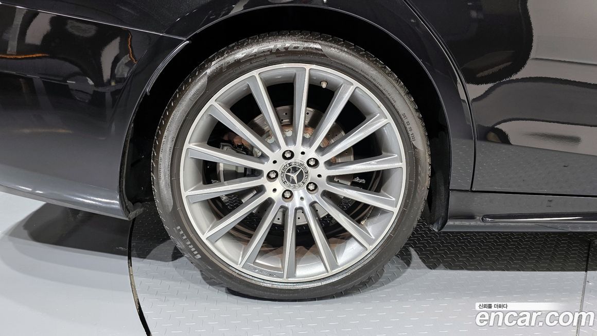 Mercedes-Benz S-Class 2018