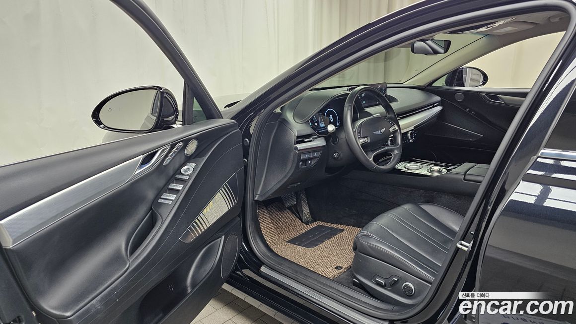 Genesis G80 2022