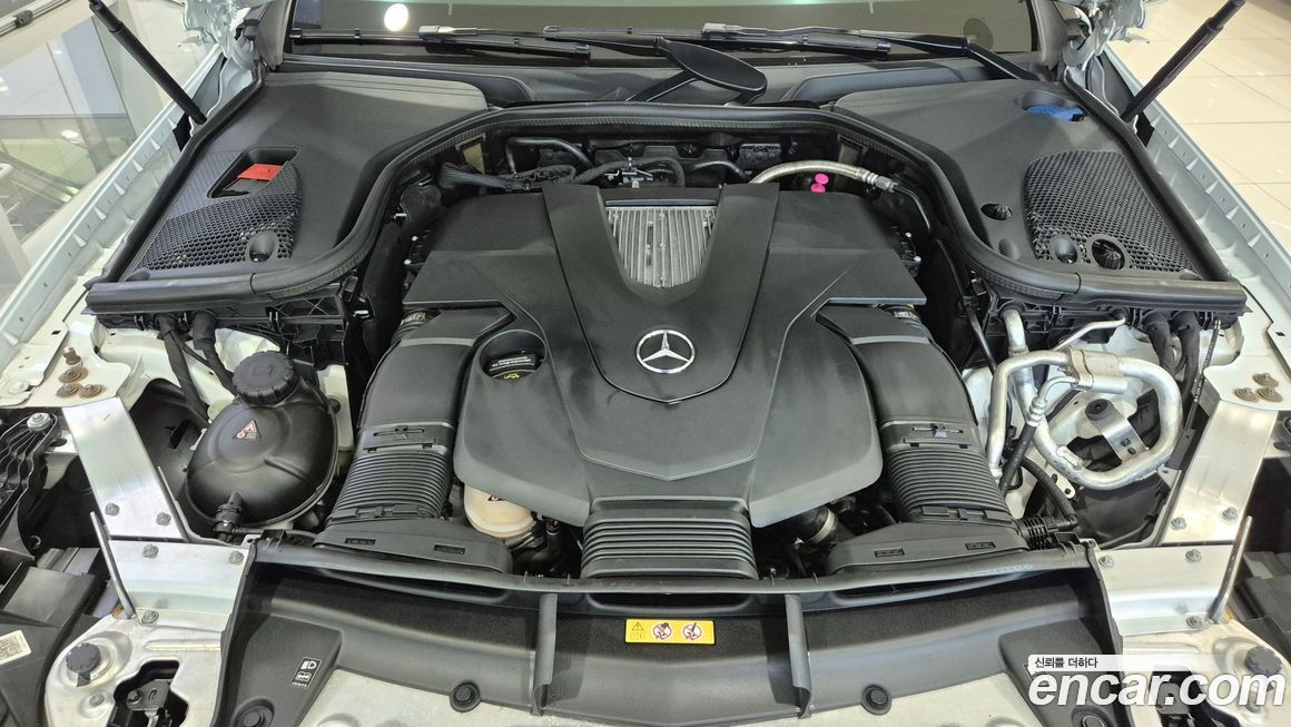 Mercedes-Benz E-Class 2020