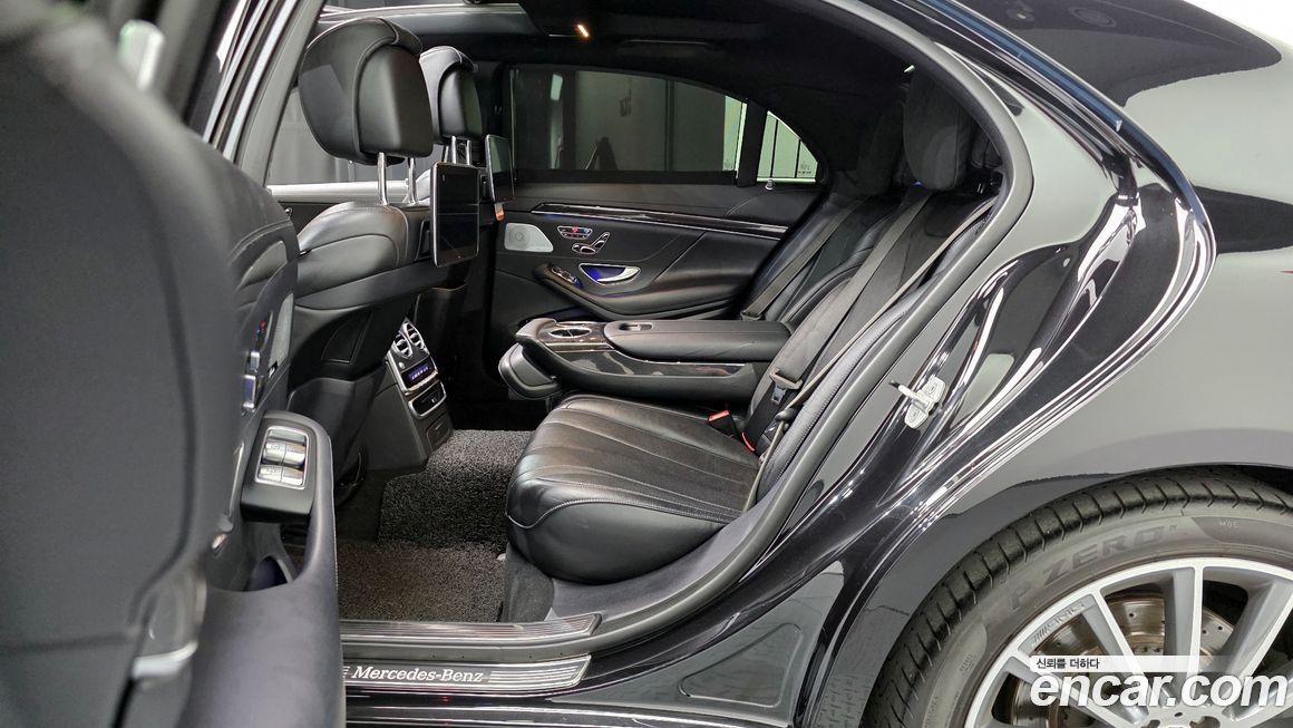 Mercedes-Benz S-Class 2018