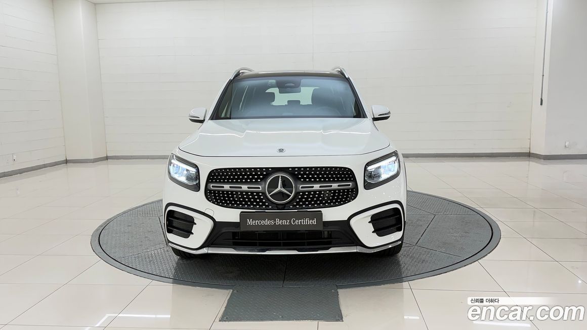 Mercedes-Benz GLB-Class 2025