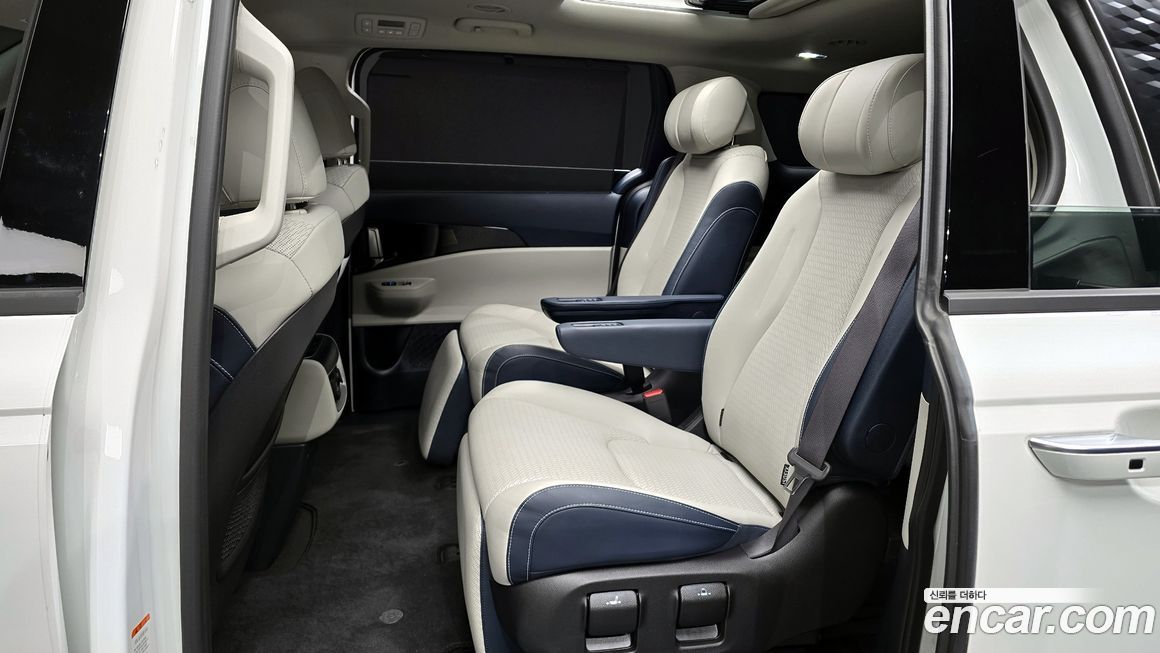Kia Canival 2024