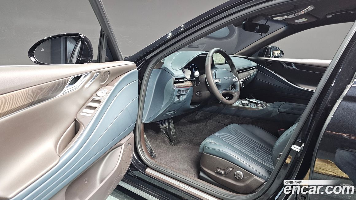 Genesis G80 2023