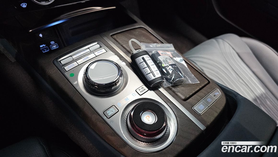 Genesis G80 2023