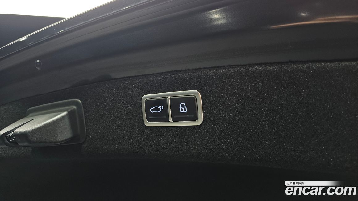 Genesis G80 2023