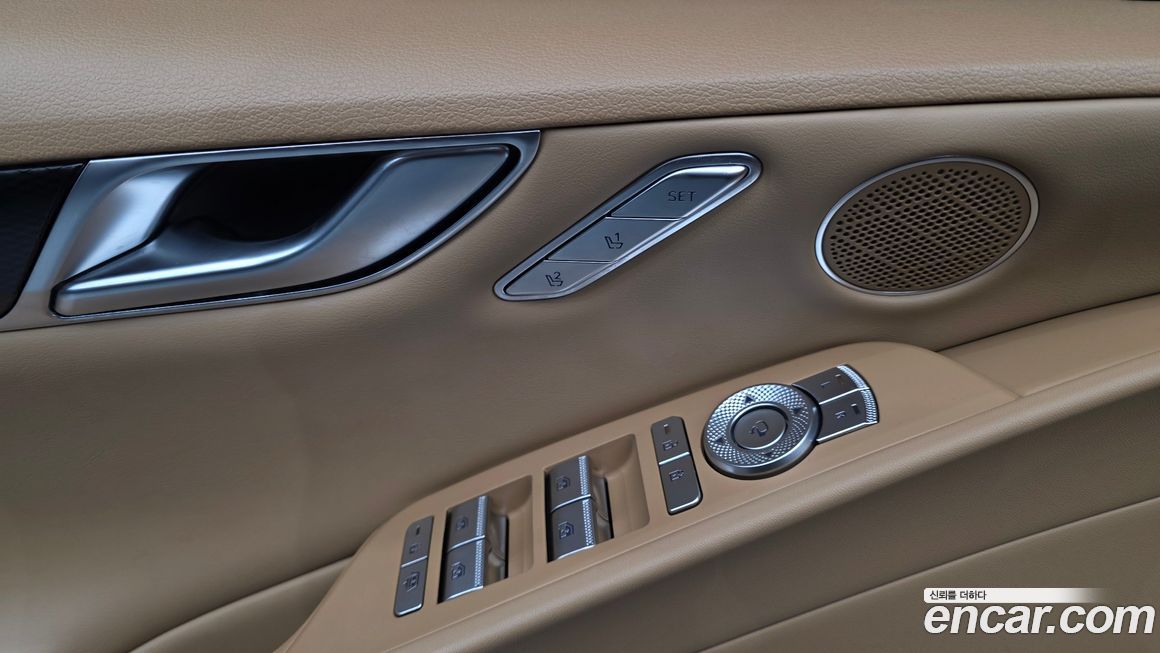Genesis G80 2025
