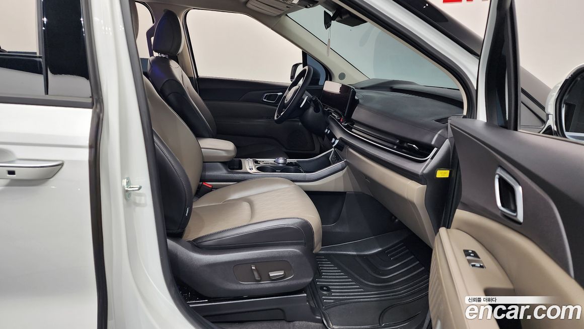 Kia Canival 2025
