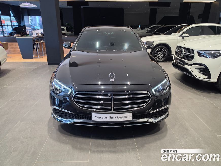 Mercedes-Benz E-Class 2023
