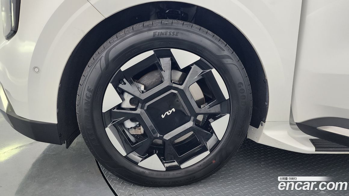 Kia Canival 2025