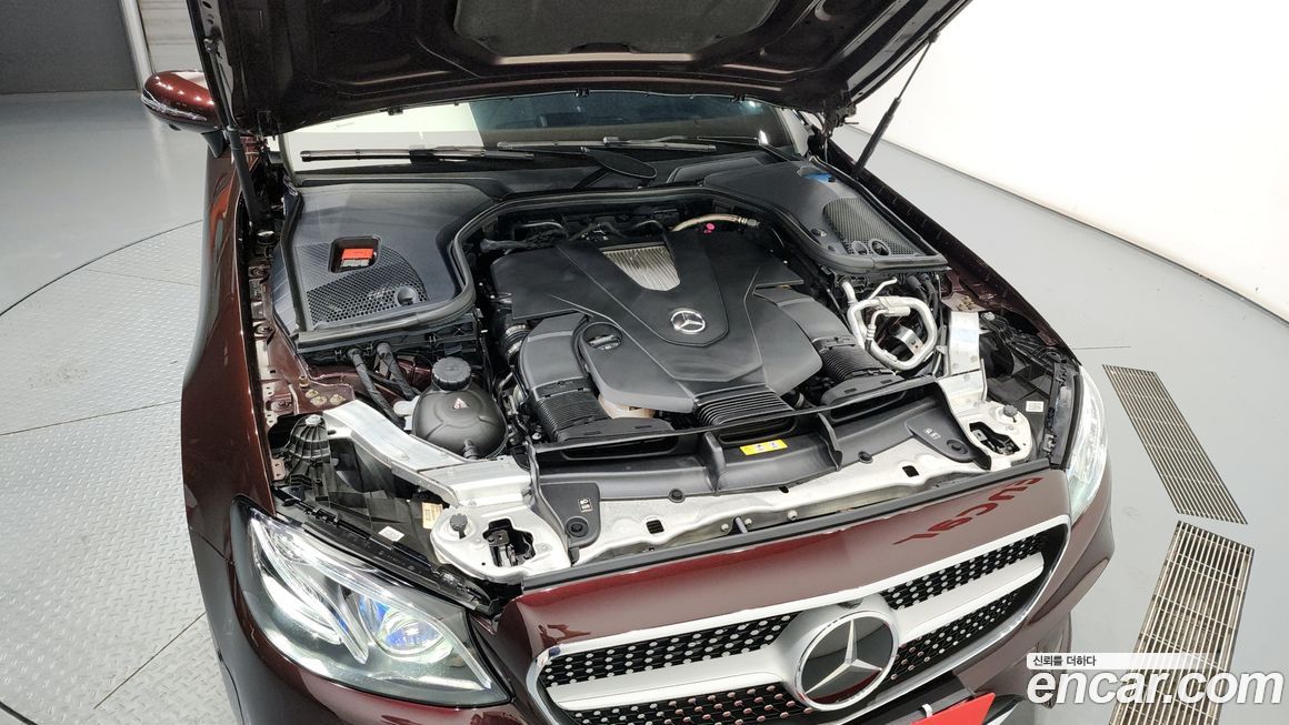 Mercedes-Benz E-Class 2020