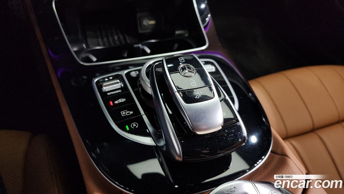 Mercedes-Benz E-Class 2020