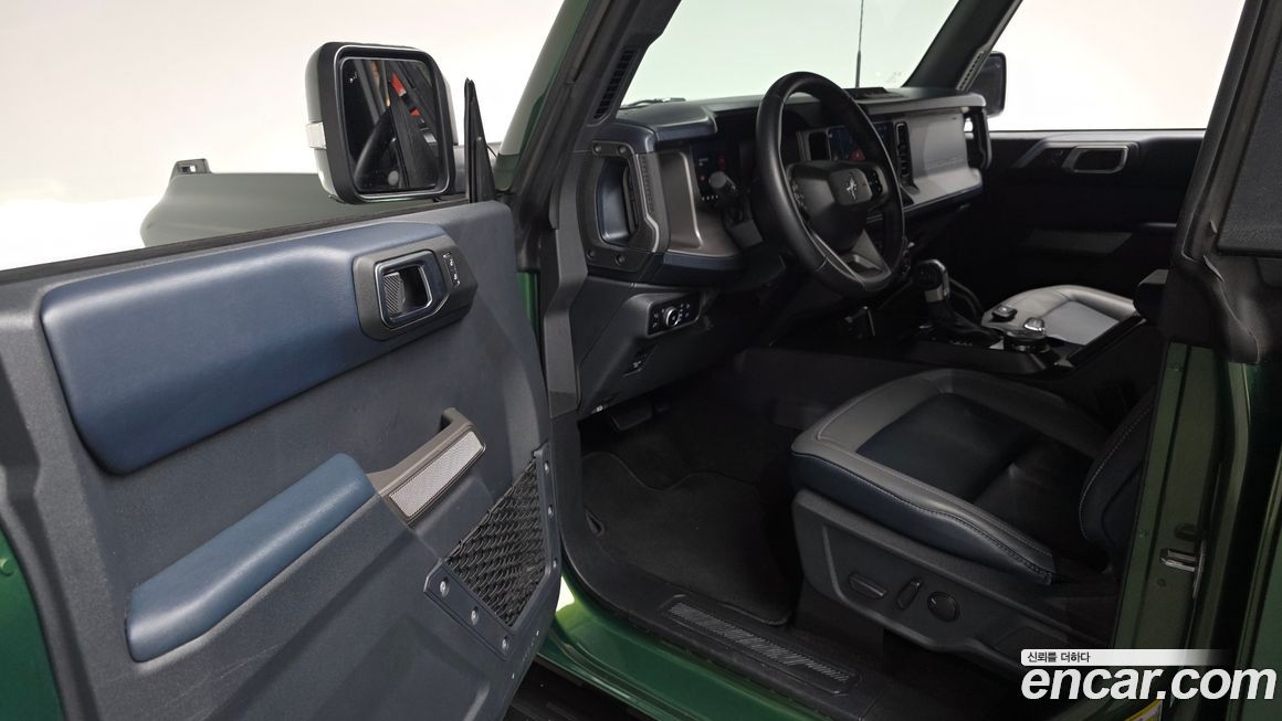 Ford Bronco 2023