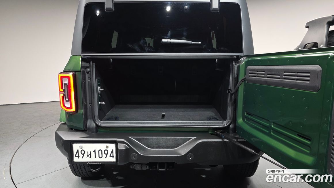 Ford Bronco 2023