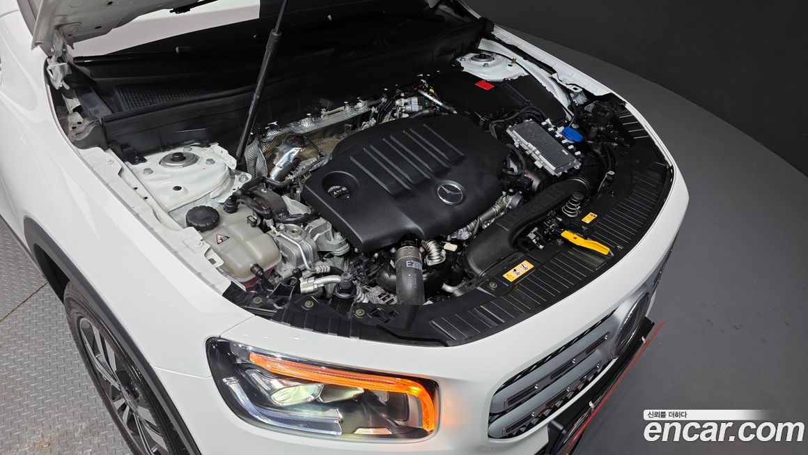Mercedes-Benz GLB-Class 2022