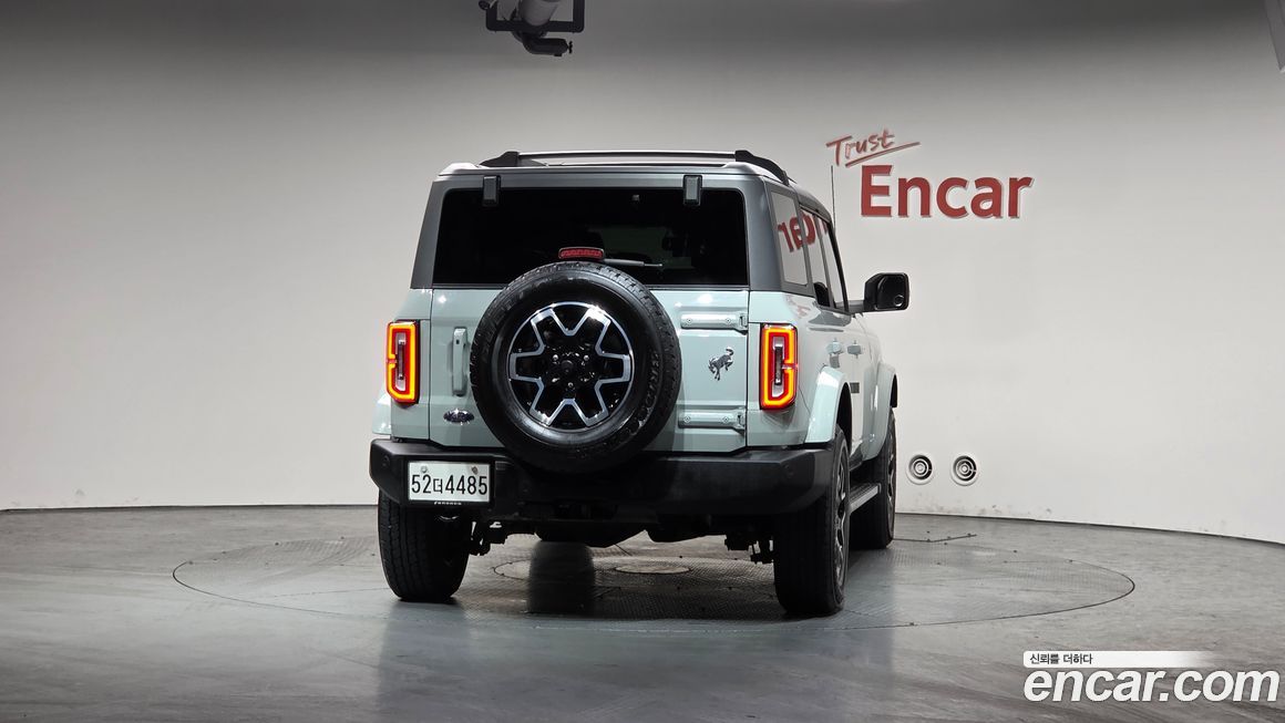 Ford Bronco 2023