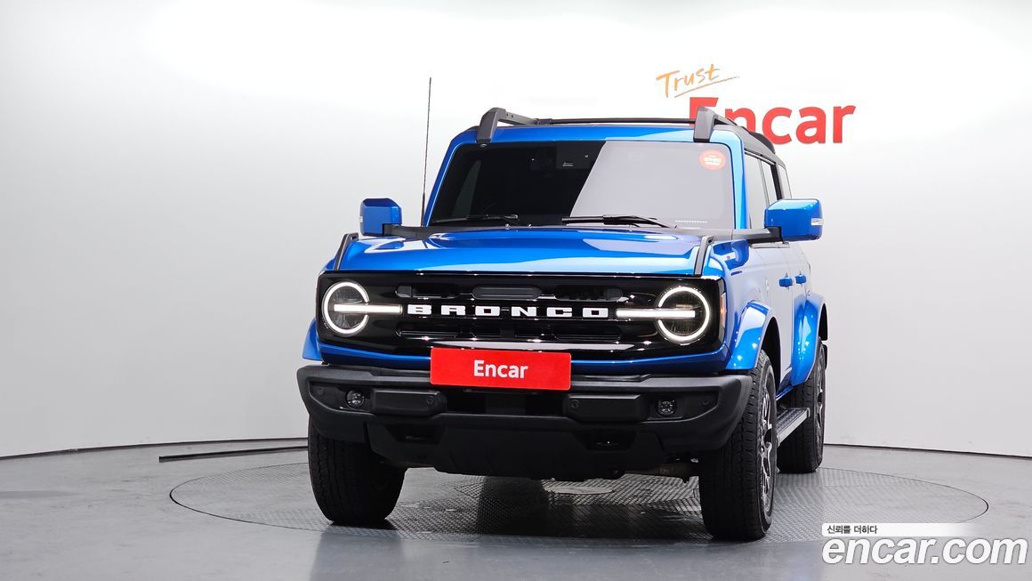 Ford Bronco 2023