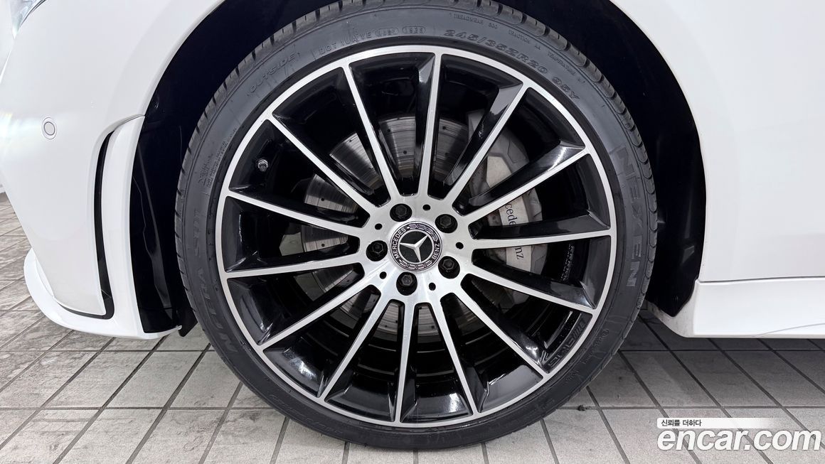 Mercedes-Benz CLS-Class 2021