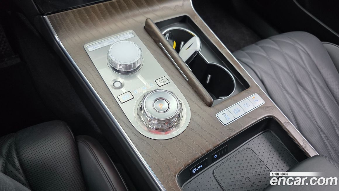 Genesis G80 2025