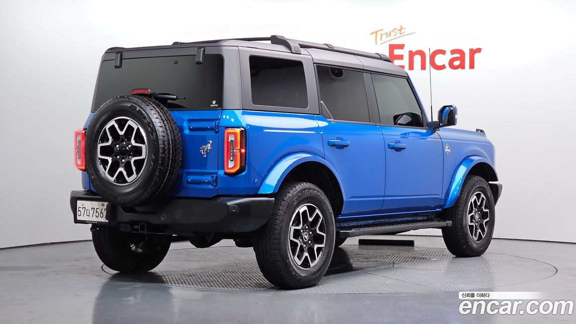 Ford Bronco 2023