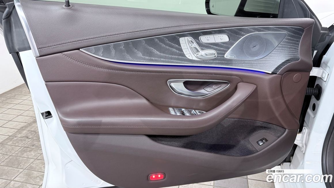 Mercedes-Benz CLS-Class 2021