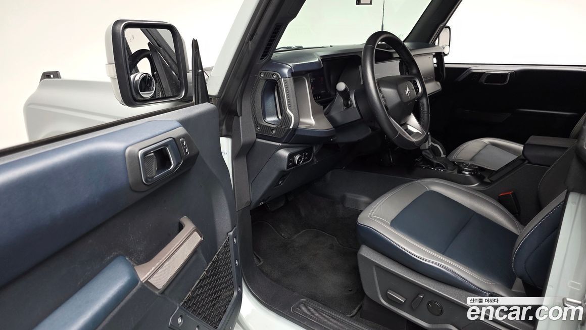 Ford Bronco 2023