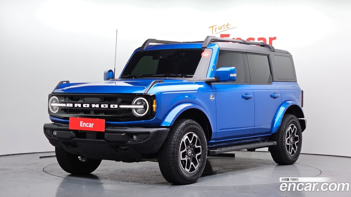 Ford Bronco 2023