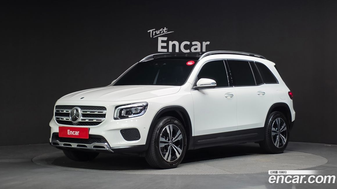 Mercedes-Benz GLB-Class 2022