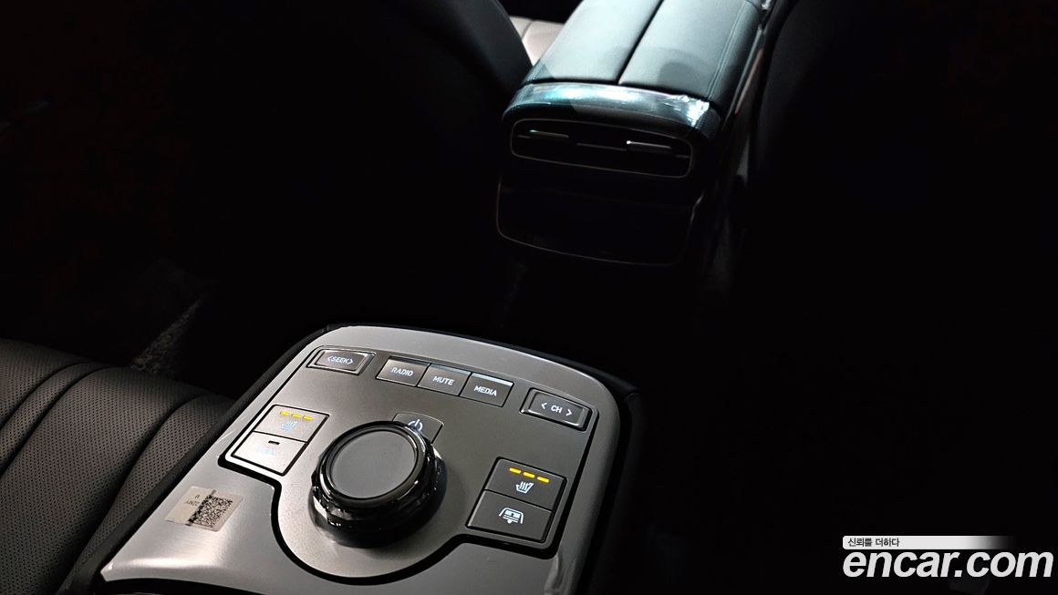 Genesis G80 2025
