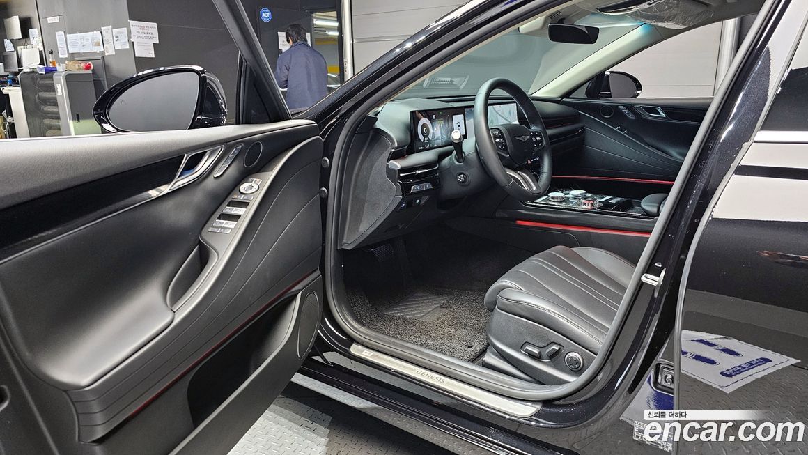 Genesis G80 2025